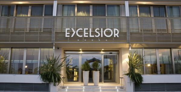 excelsiorpesaro it offerta-ognissanti-hotel-pesaro-con-brunch-e-spa 017