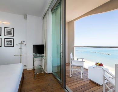 excelsiorpesaro en offer-suite-at-a-5-star-hotel-in-pesaro-with-beach-service 016