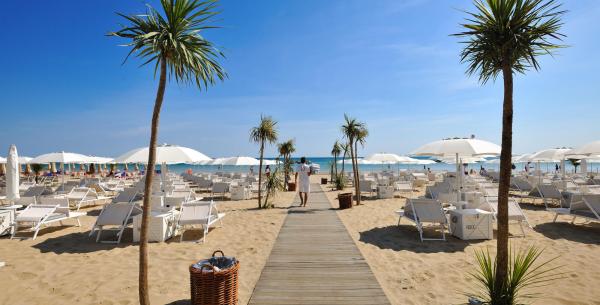 excelsiorpesaro en hotel-with-5-stars-in-pesaro-for-luxury-seaside-holidays 013